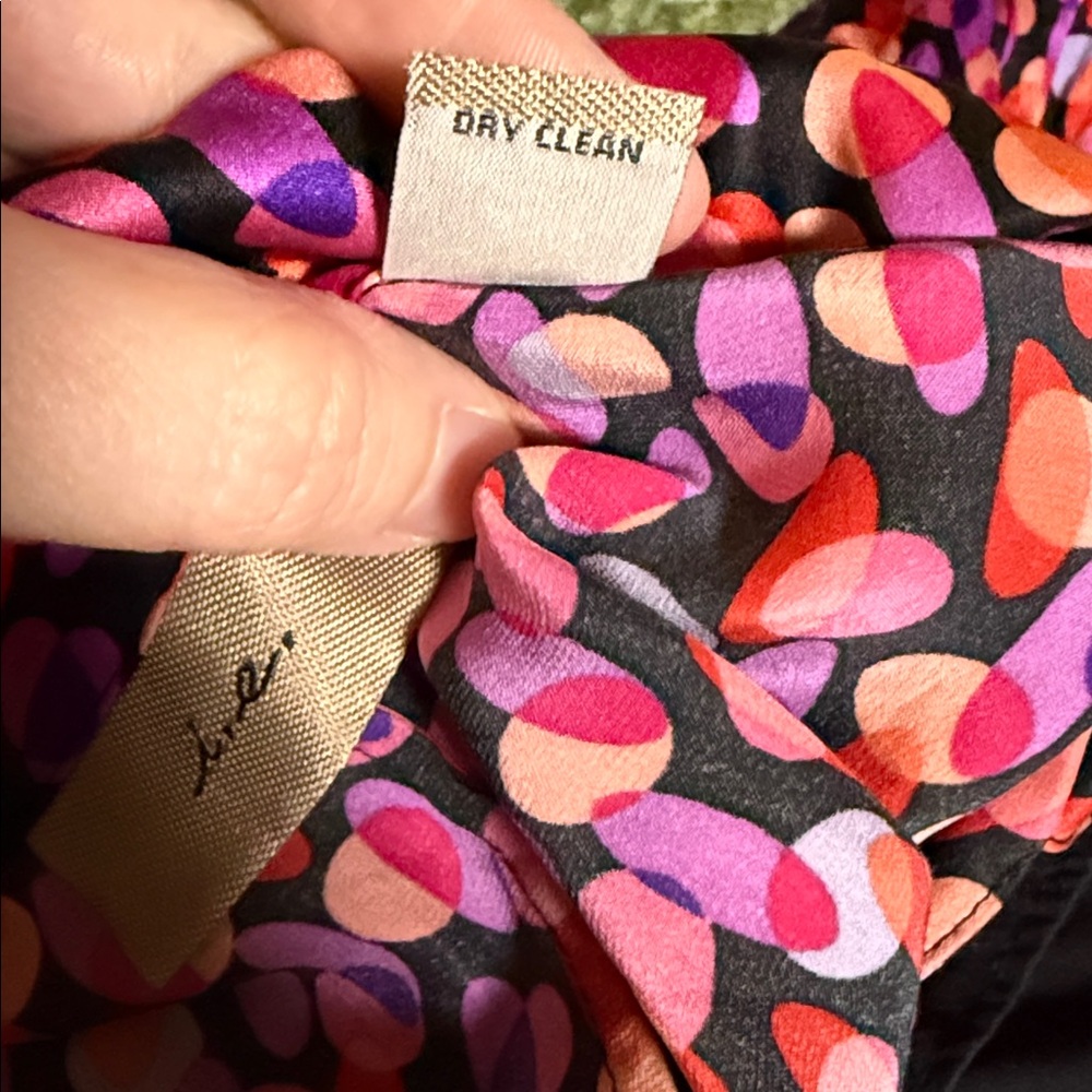 I.E. Colorful 100% Silk Blouse with colorful dotted long sleeve button down EUC - Picture 8 of 13